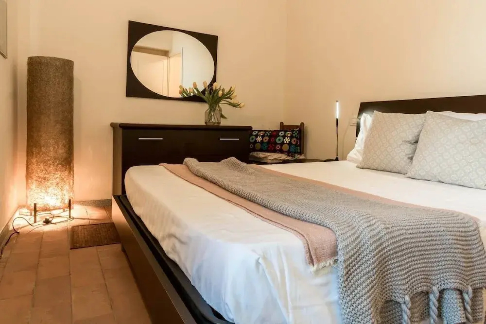 JOIVY Como Pool & Lake