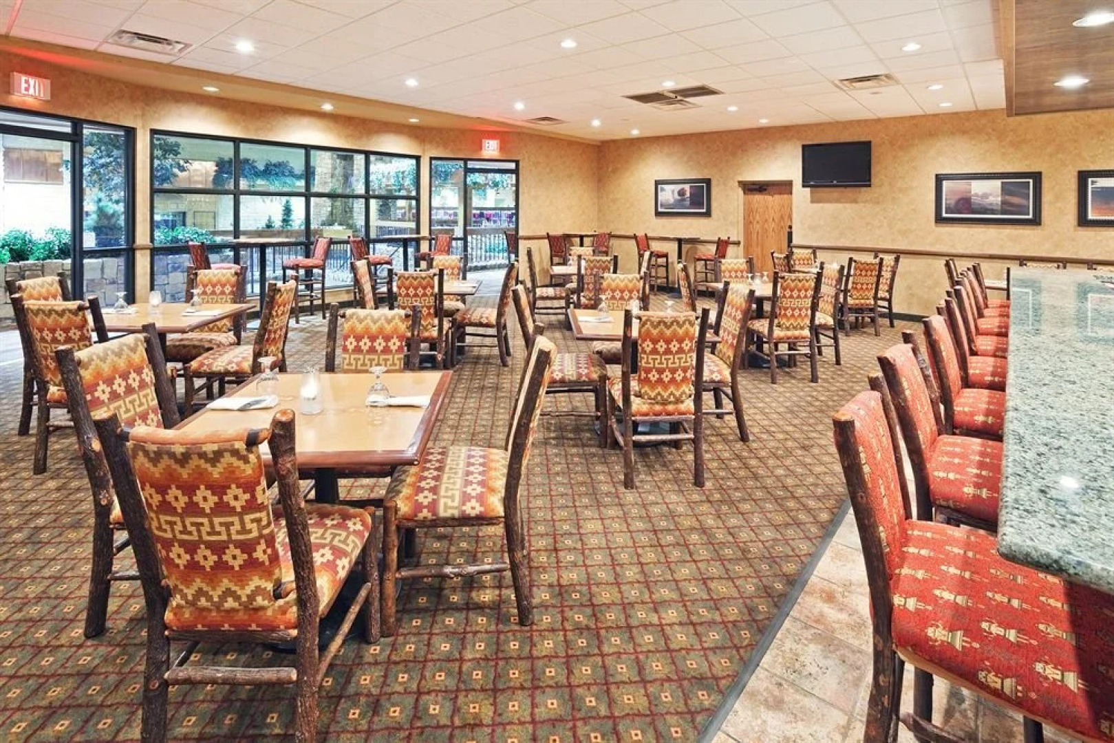 DoubleTree by Hilton Hotel Joplin