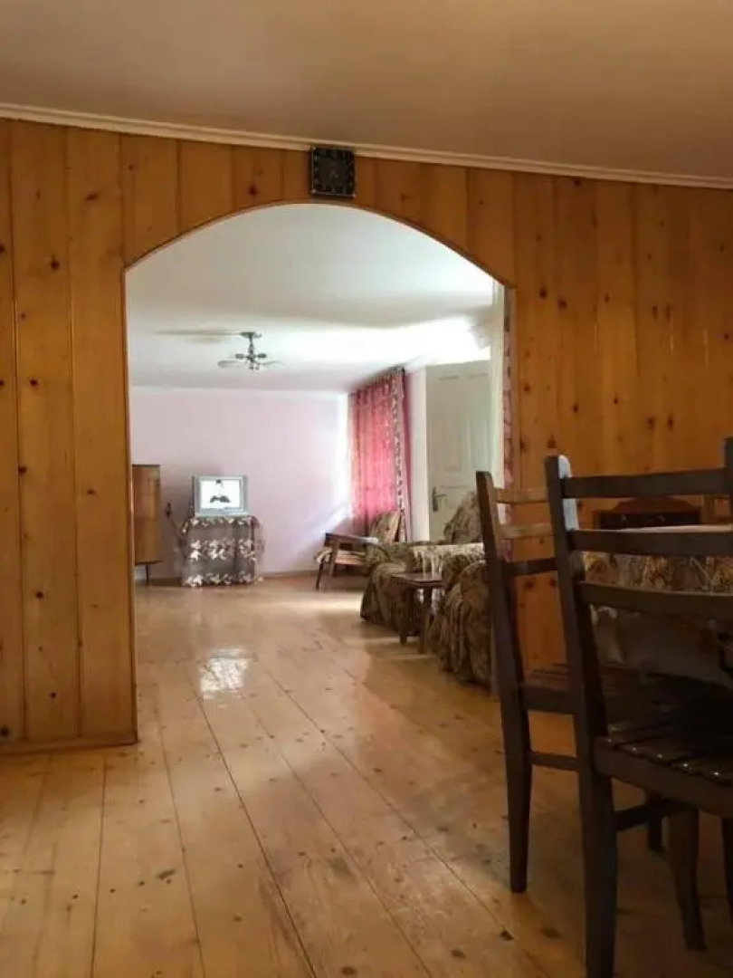 Family house in Racha, Oni