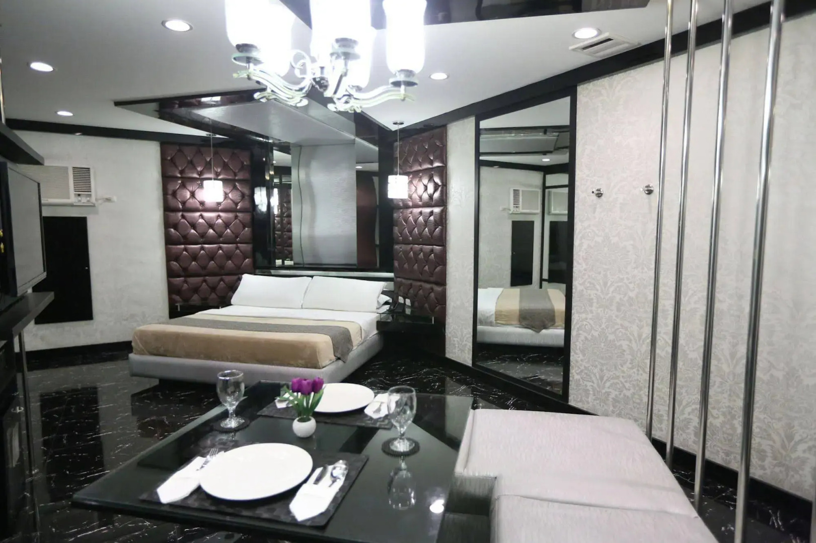 Victoria Court North EDSA - Caloocan