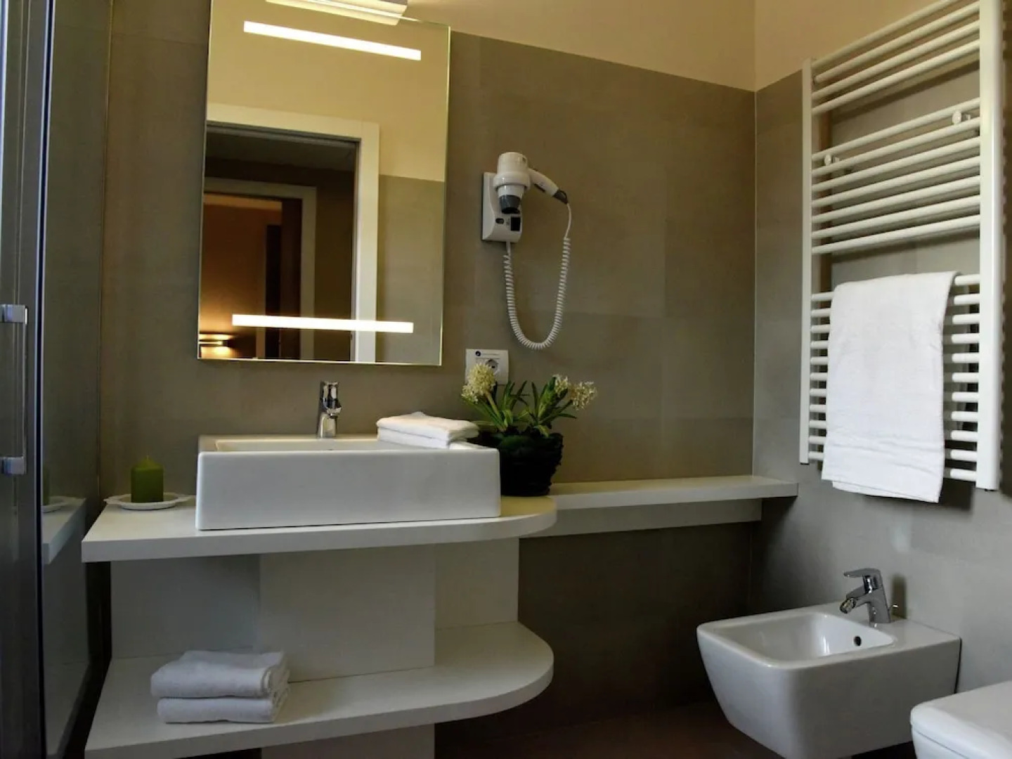 Luxury Cottage in Iseo With Swimming Pool