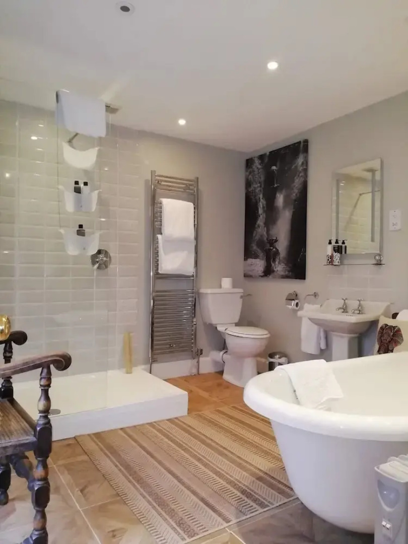 Carrick's At Castle Farm