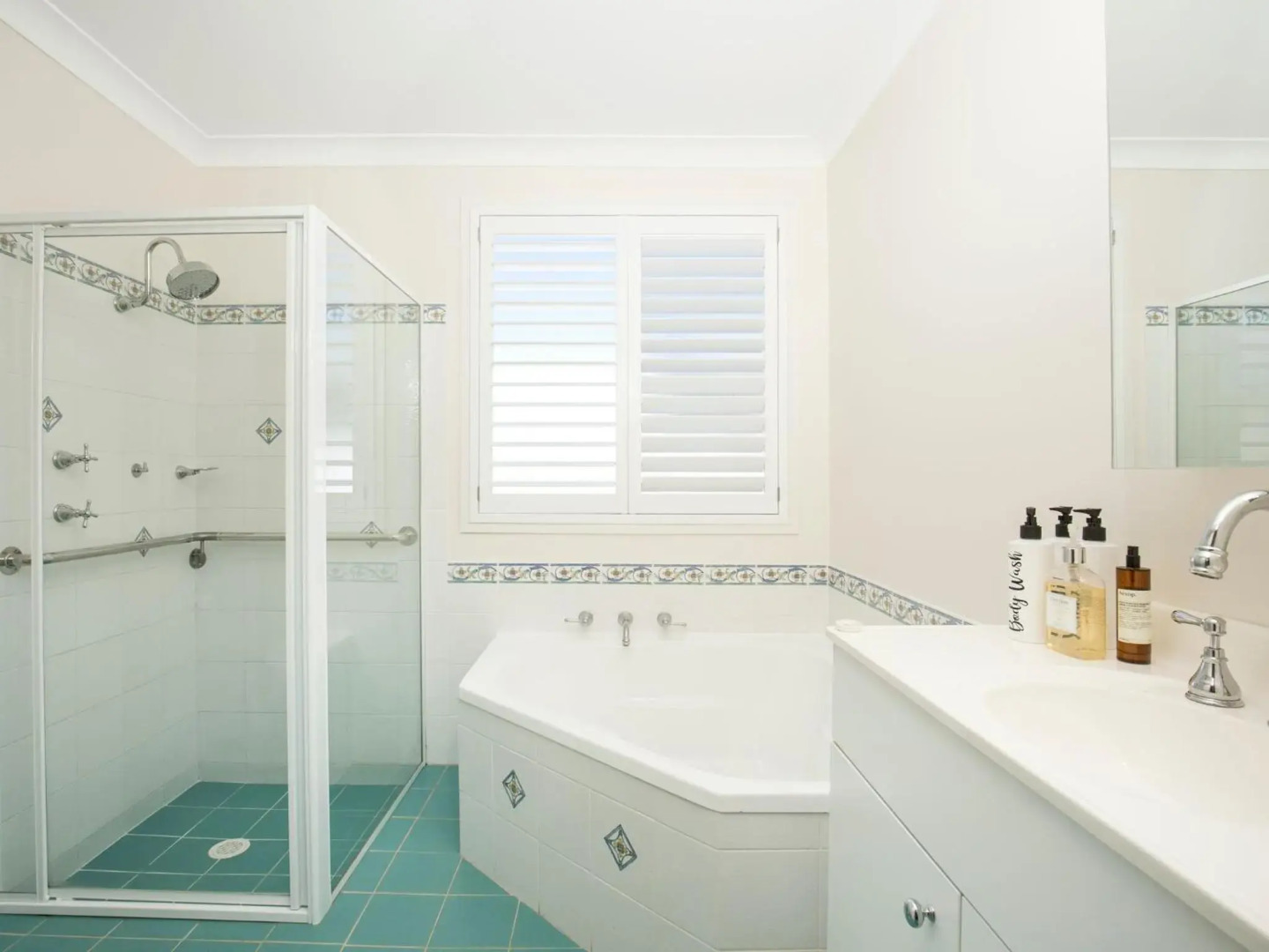 Delamere - Pet Friendly - 5 Mins Walk to Beach