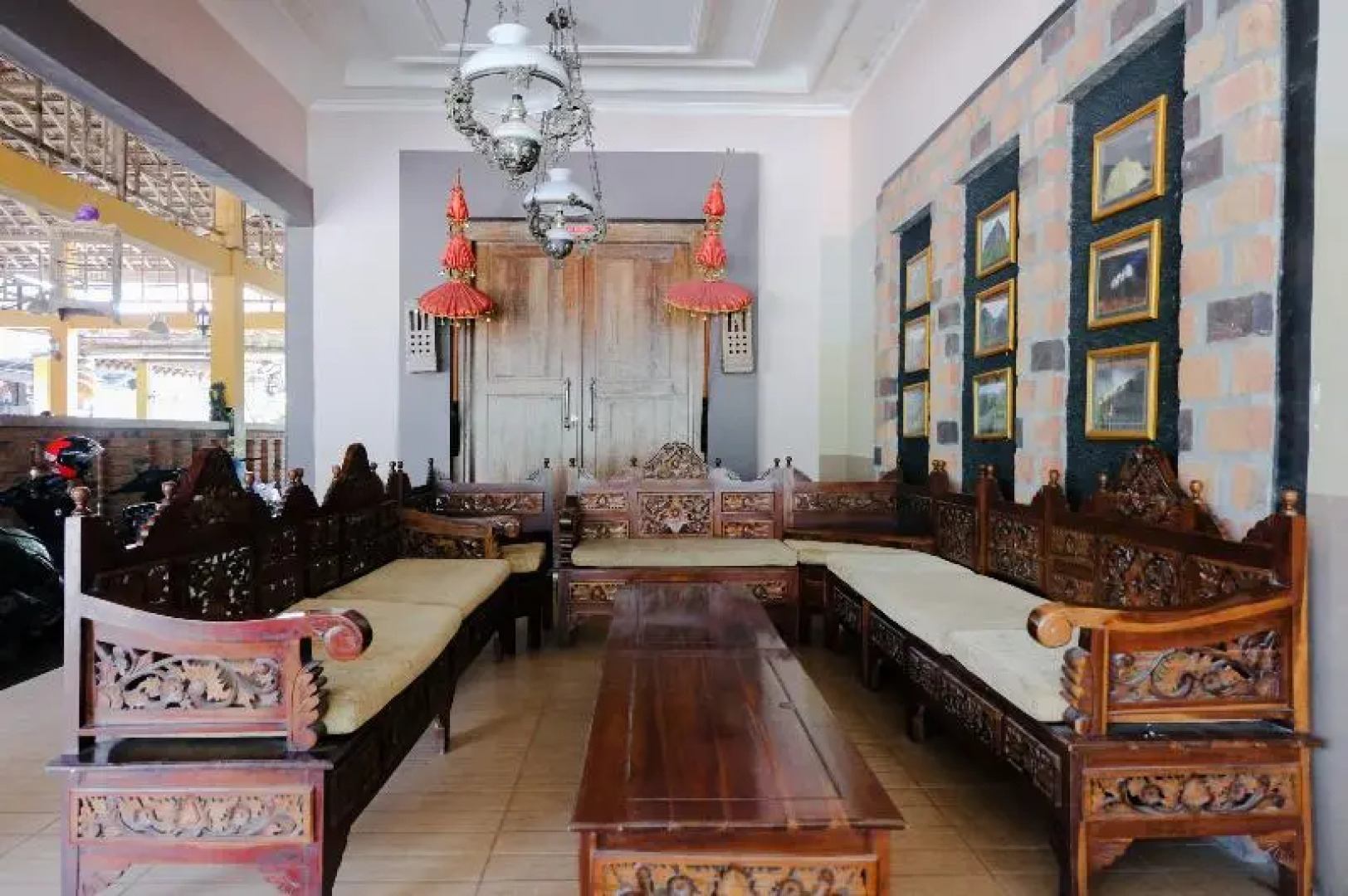 Damar Mas Resort Lereng Kelud by OYO Rooms