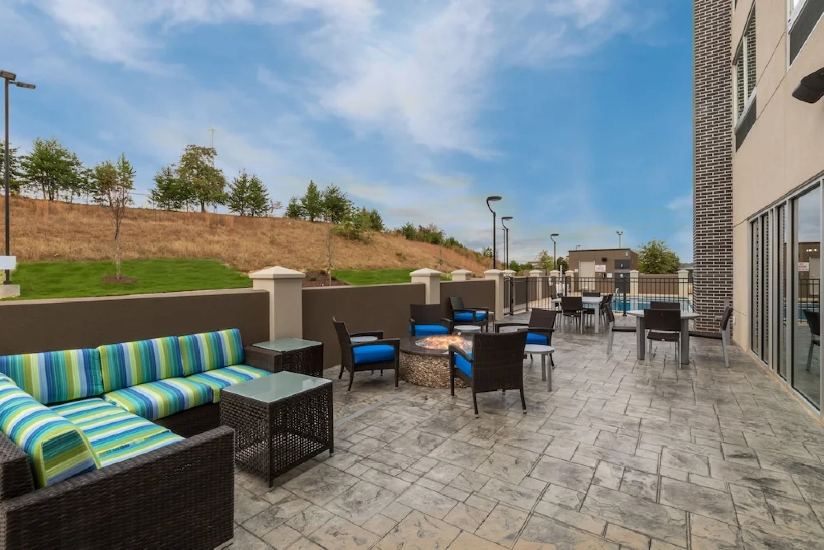 Holiday Inn Express & Suites Greenville - Taylors