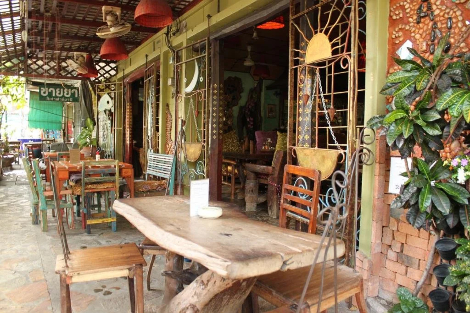 Shanti Lodge Bangkok