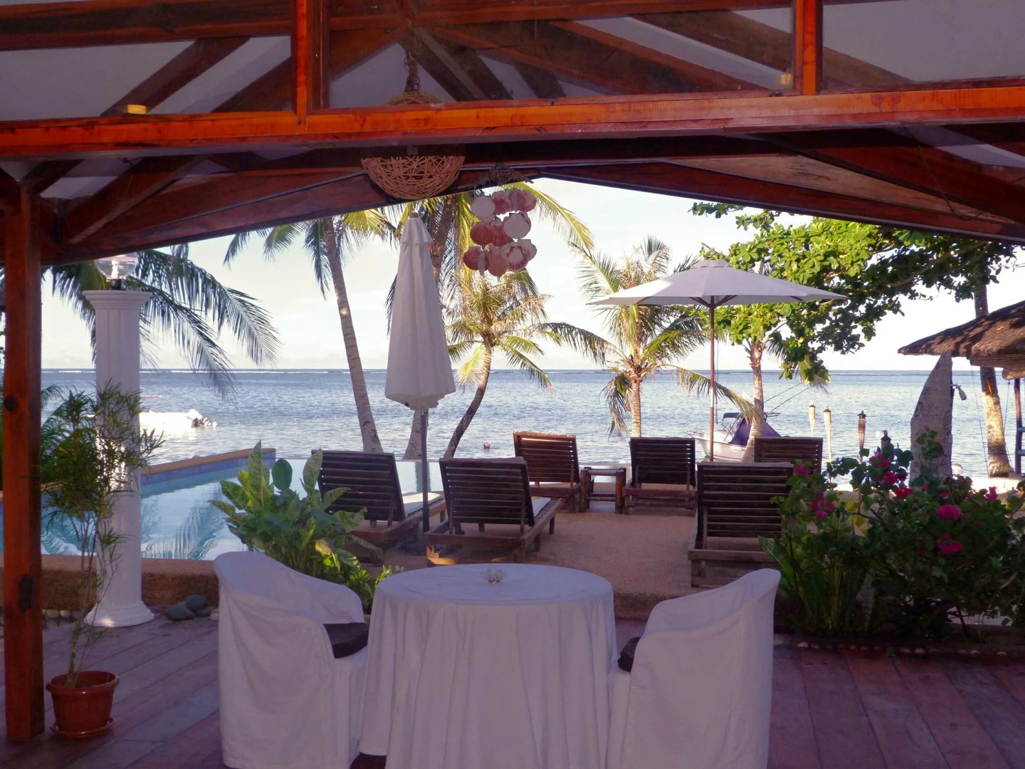 Romantic Beach Villas Siargao Island