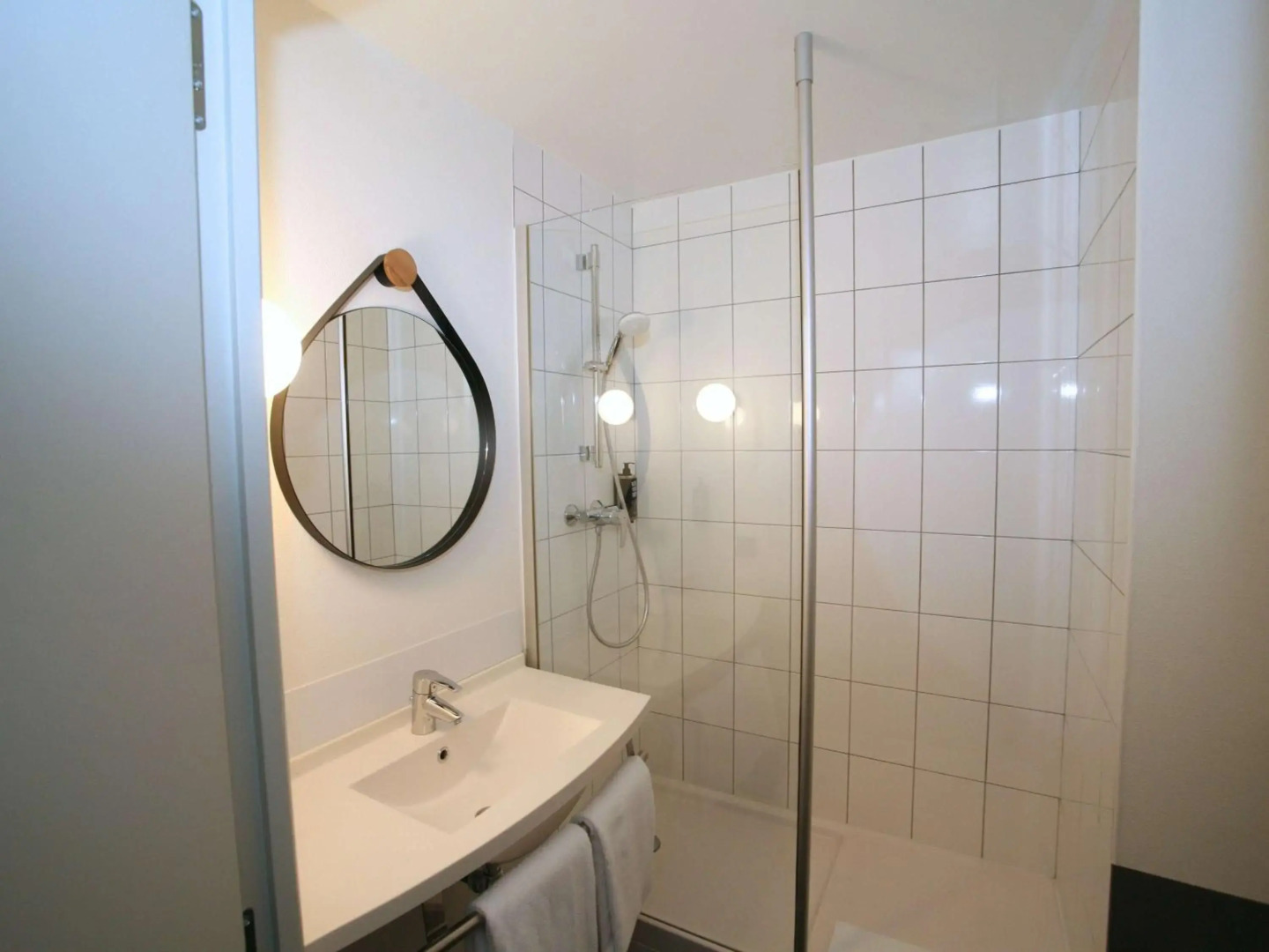 ibis Saint Lo La Chevalerie