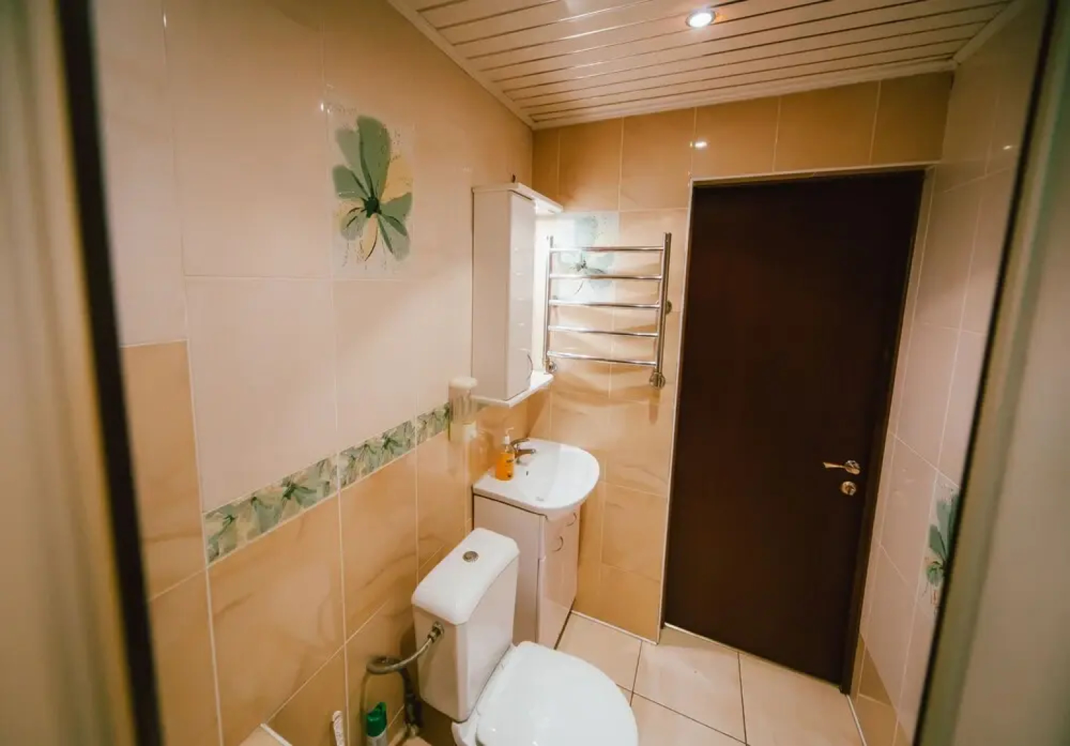 AnRi Hotel