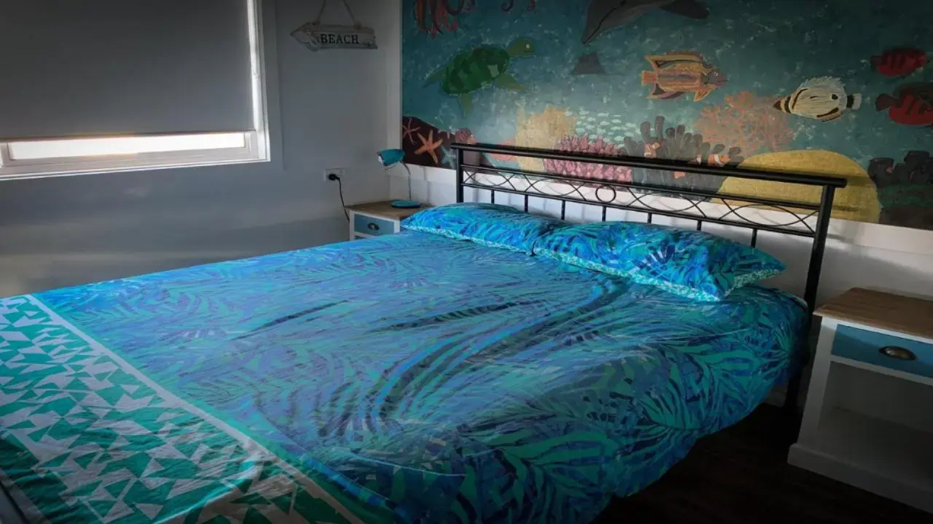 CDC-625 Beach House incl.rear 2BR studio