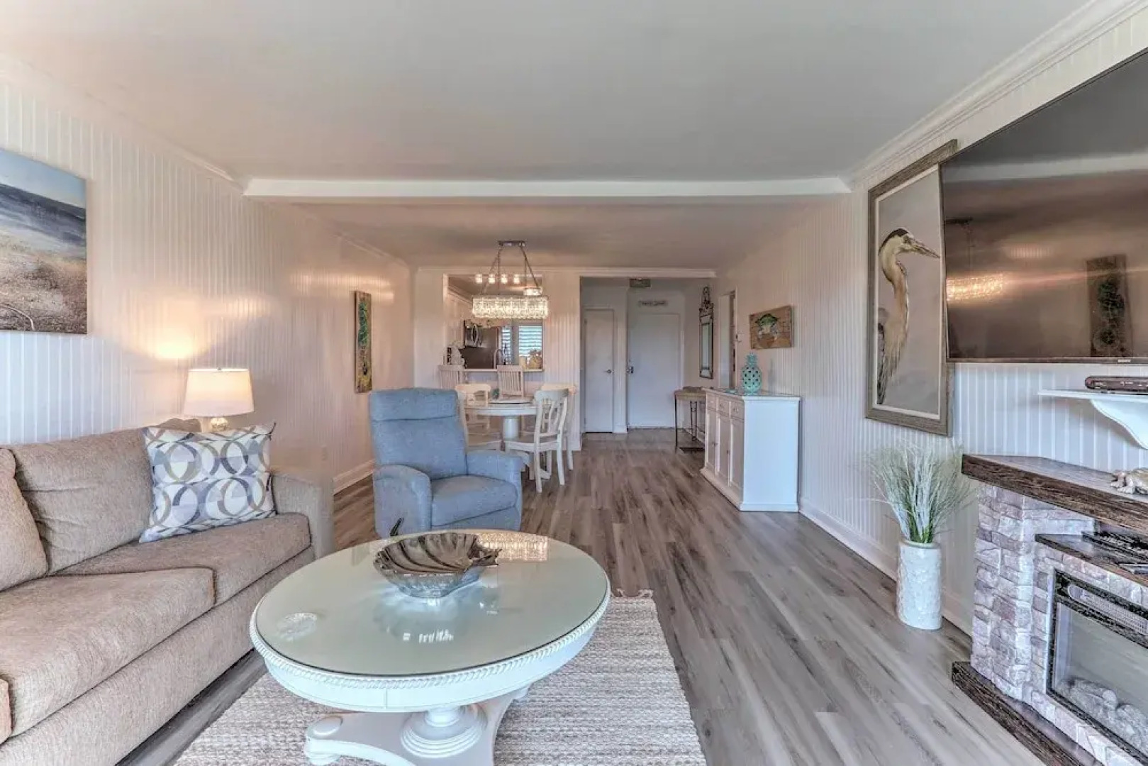 Harbor Island Beach Retreat - Steps to Ocean!