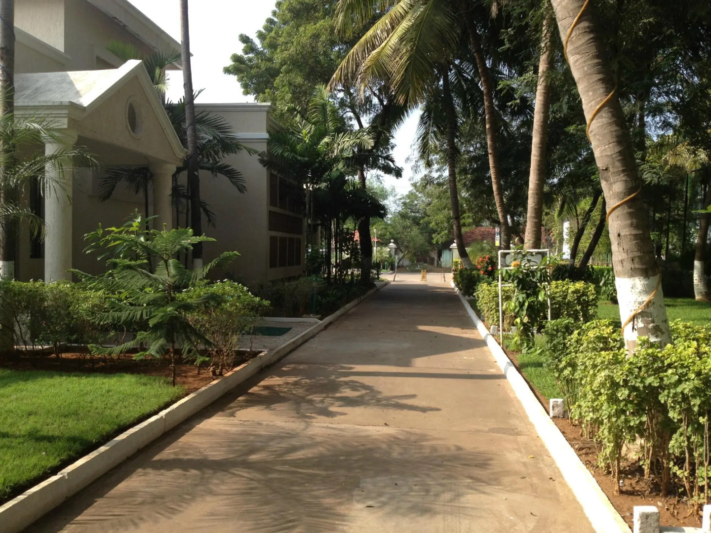 Hotel Riverside Resort and Spa Kumbakonam