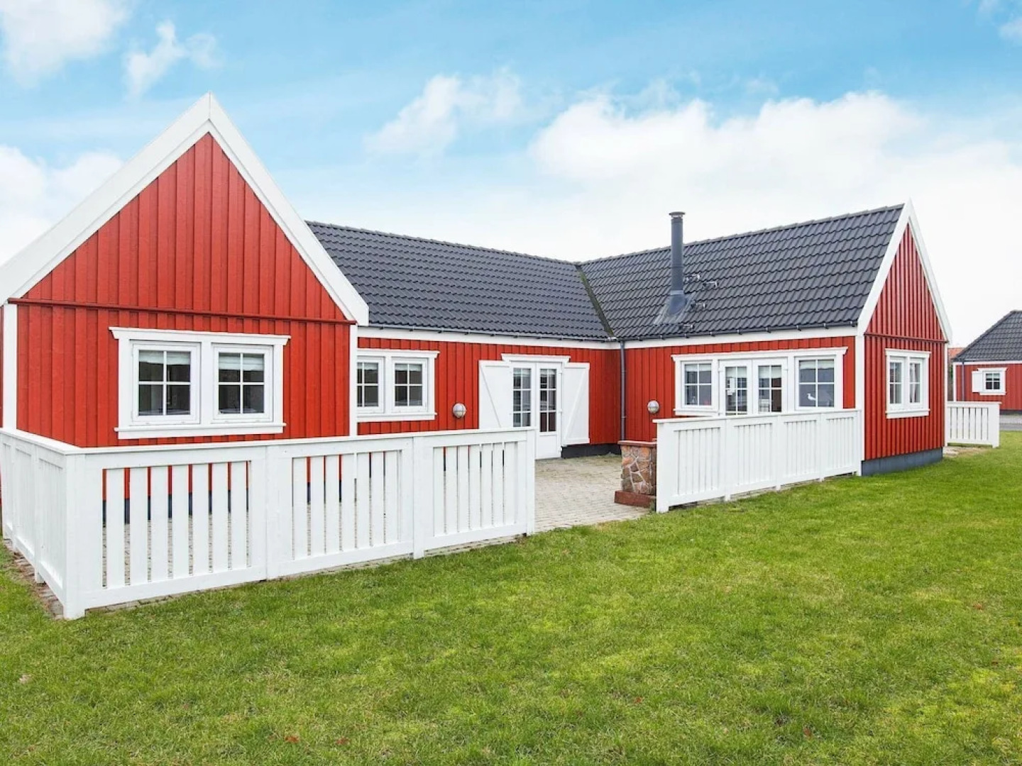 Vibrant Holiday Home in Hovedstaden With Terrace