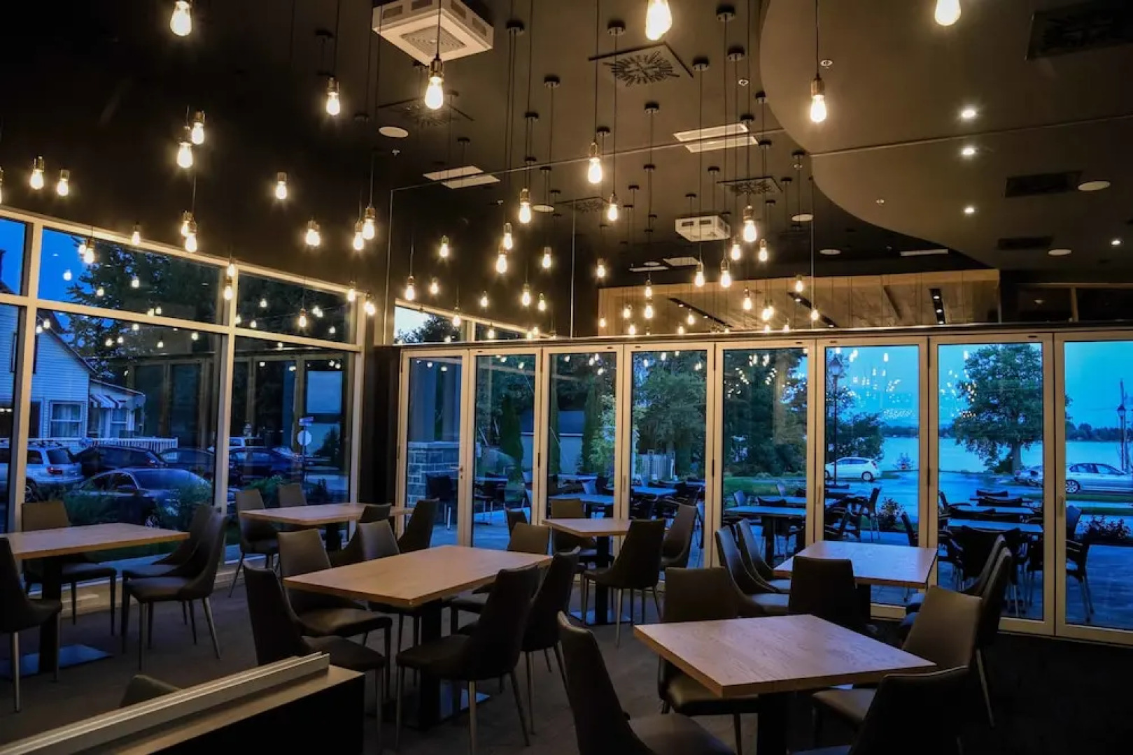 La Cache du Lac Champlain