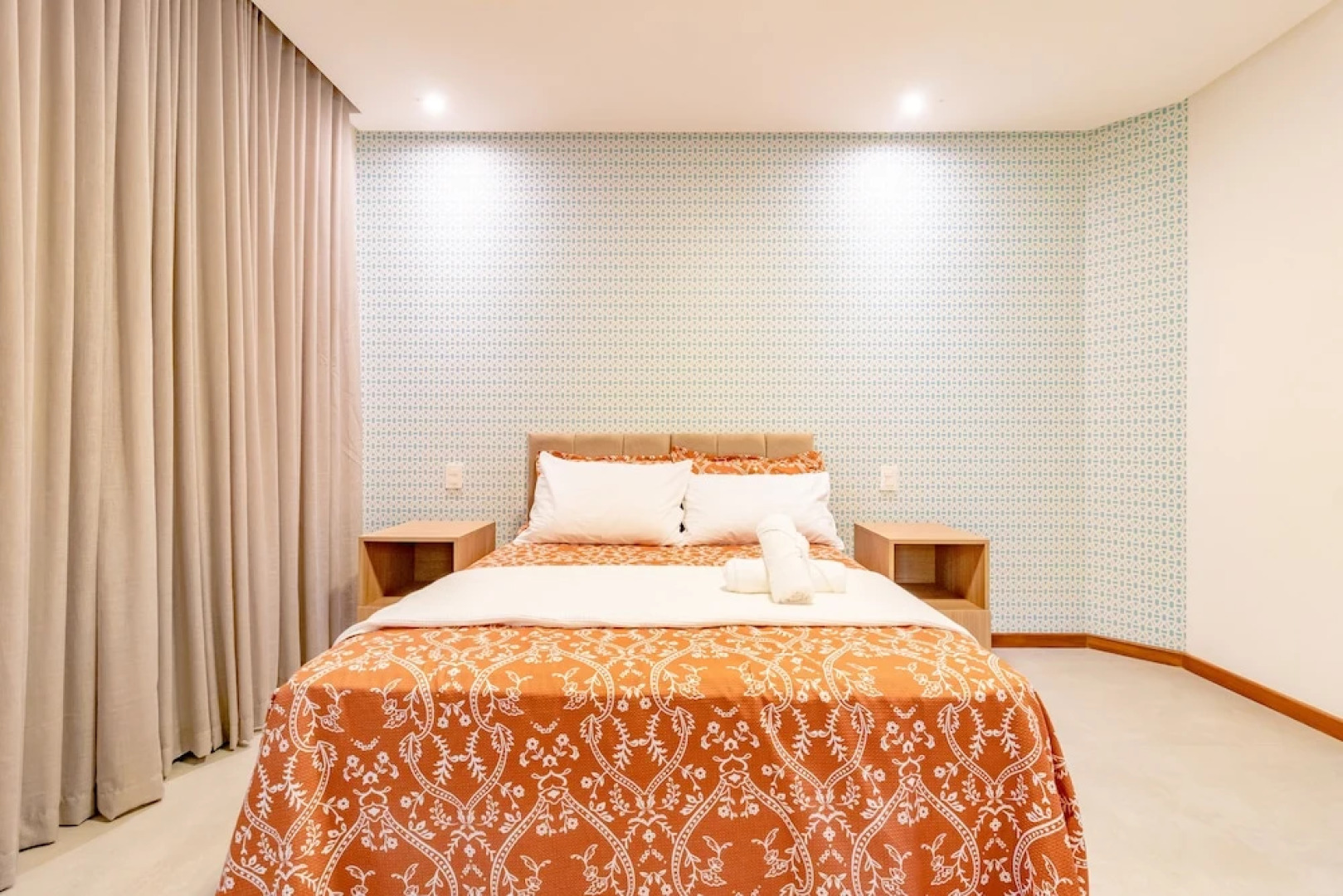 PF28 - Excelente Casa 4 Suítes