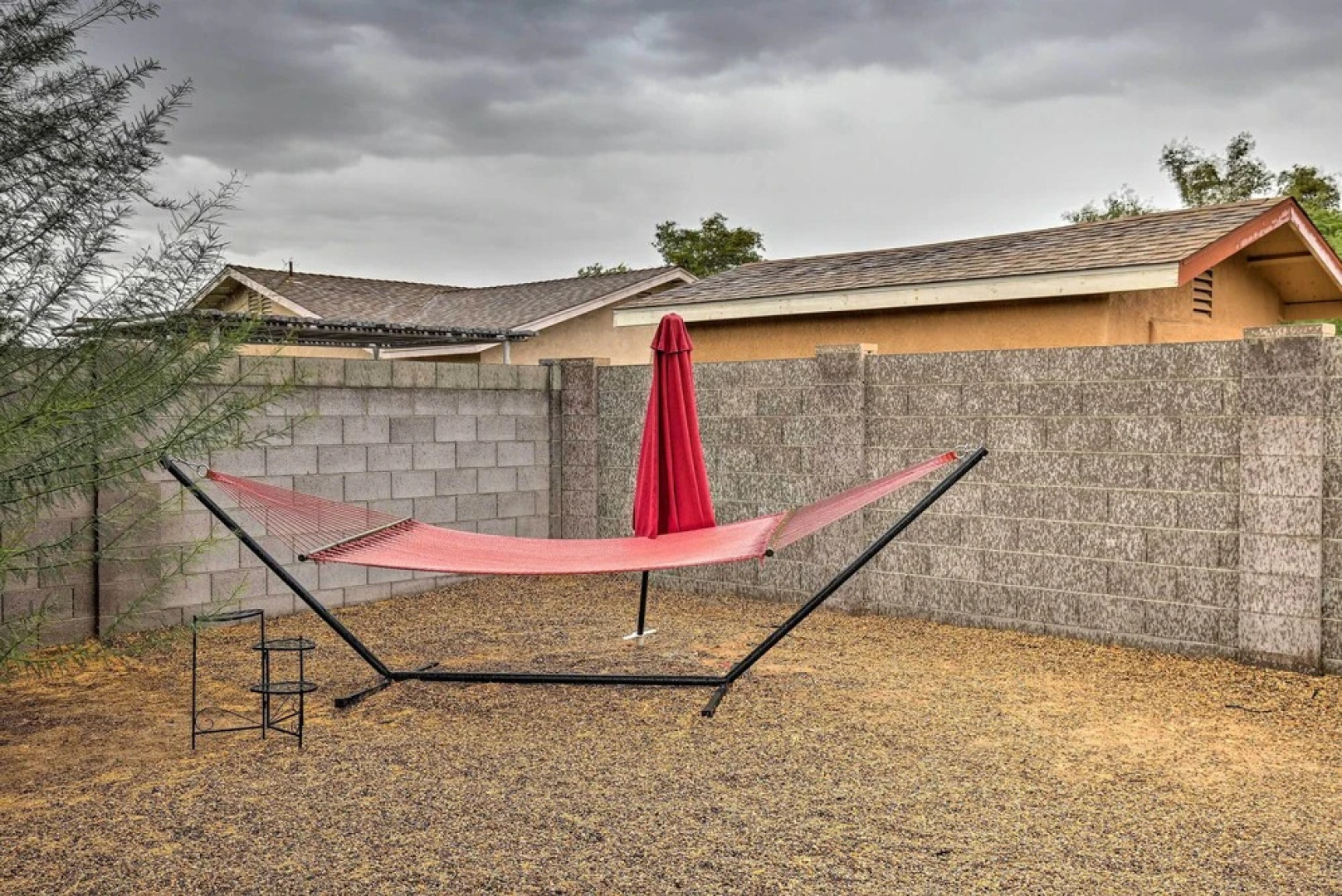 Yuma Retreat w/ Fire Pit in a Golf Course Mecca!