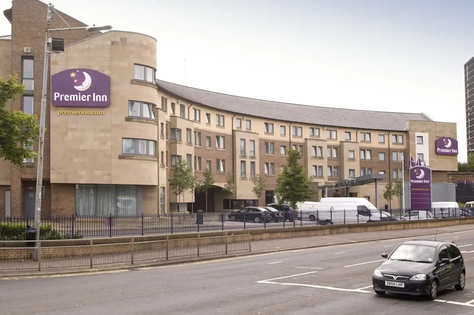 Premier Inn Glasgow City Centre South