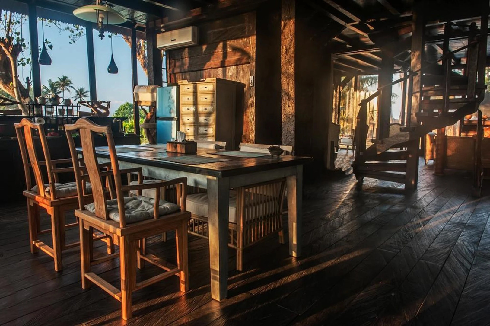 Most Exotic Beachfront Villa Keong