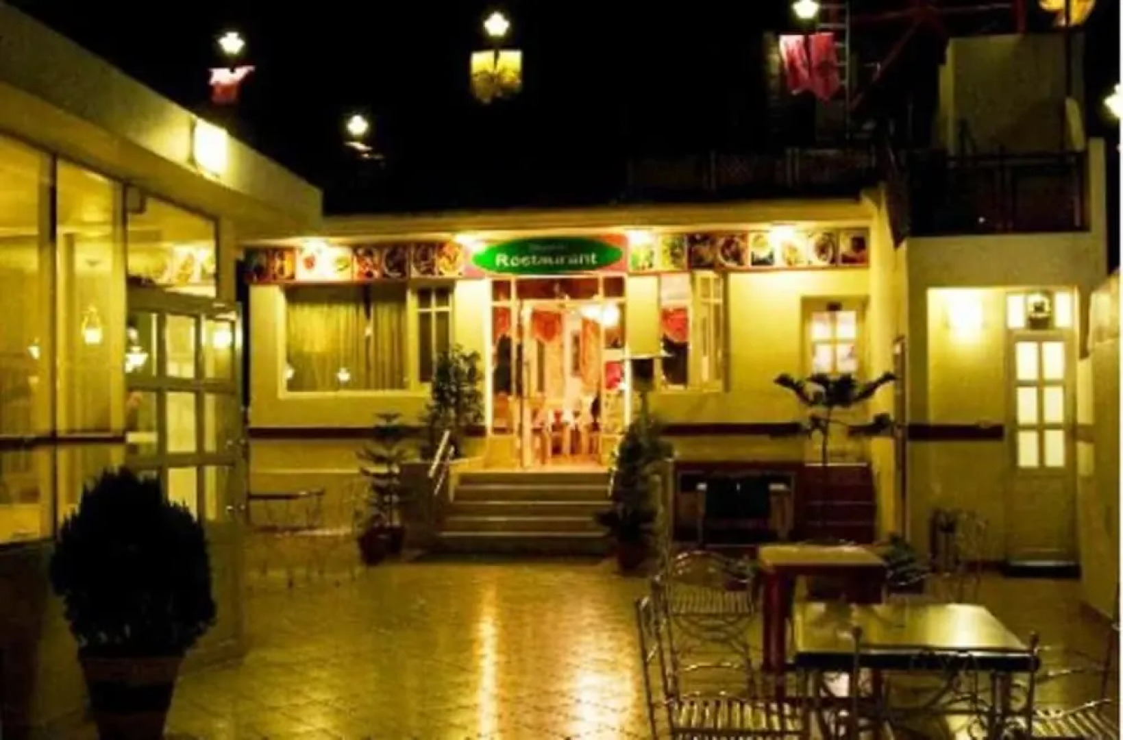 Hotel Asian Plaza Mcleodganj