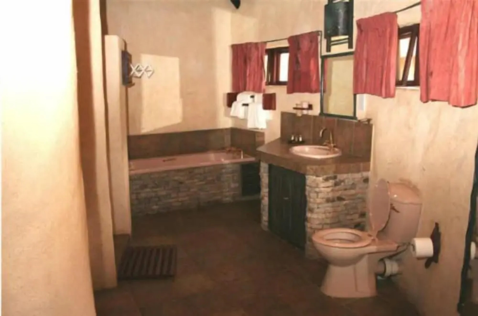 Lodge at the Ancient City