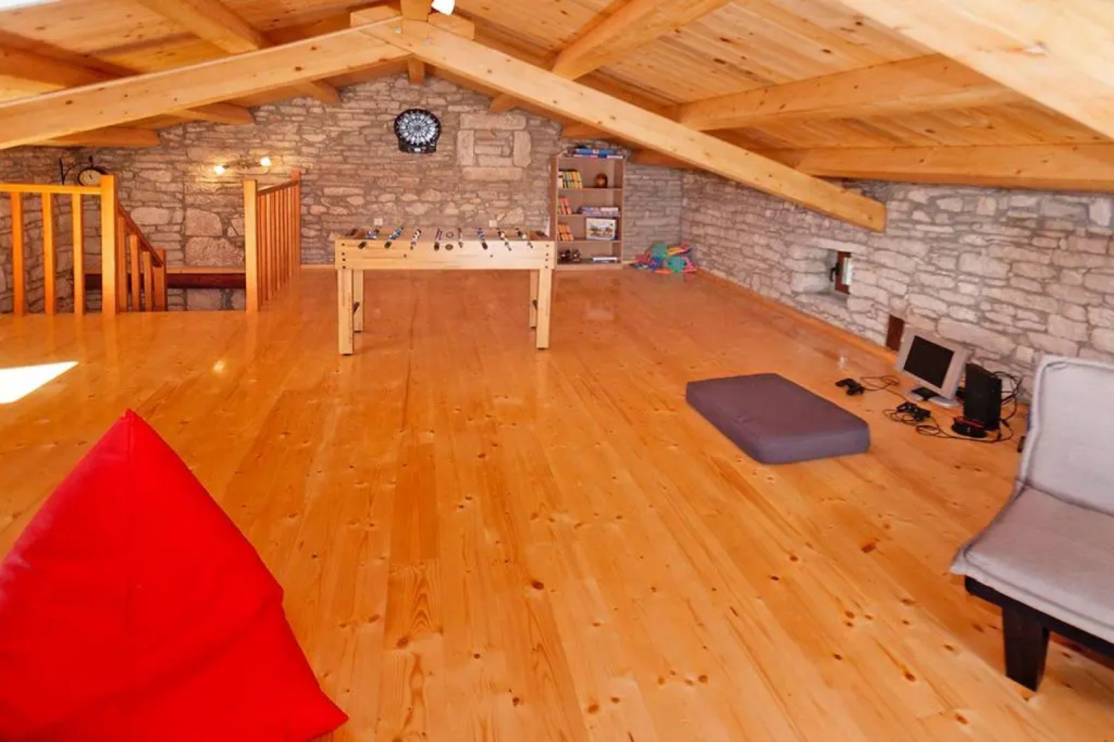 Angelika in Grabri (Haus für 6-8 Personen)