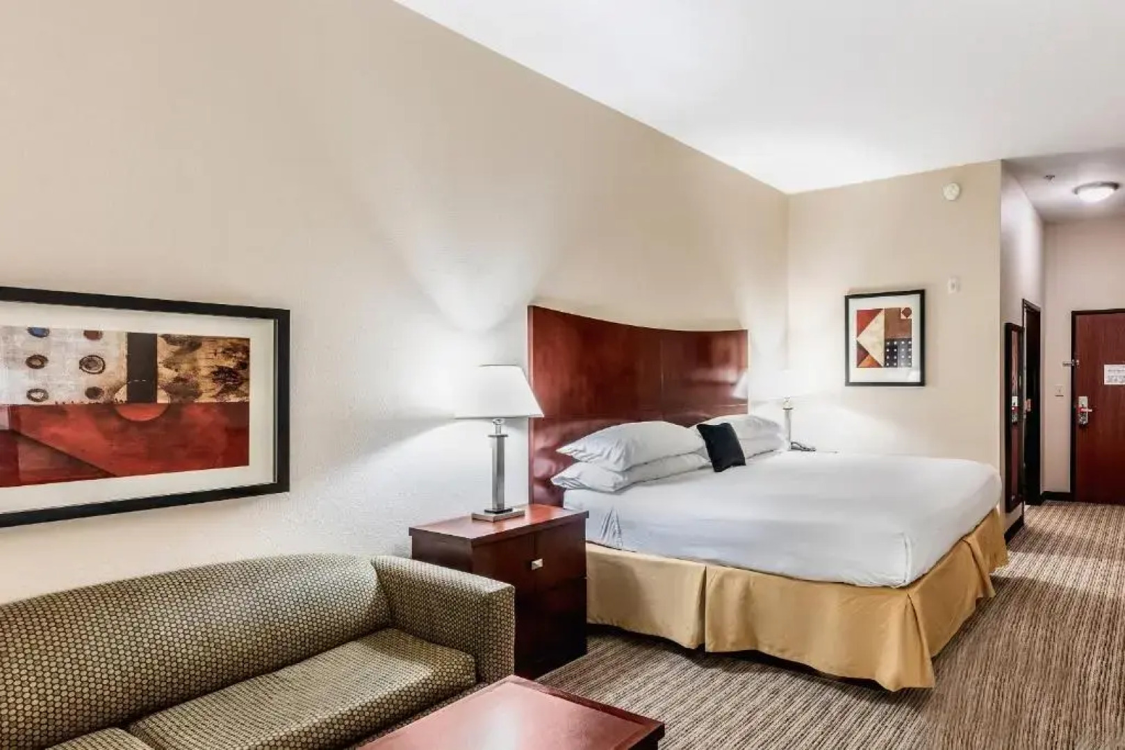 Holiday Inn Express & Suites Mineral Wells