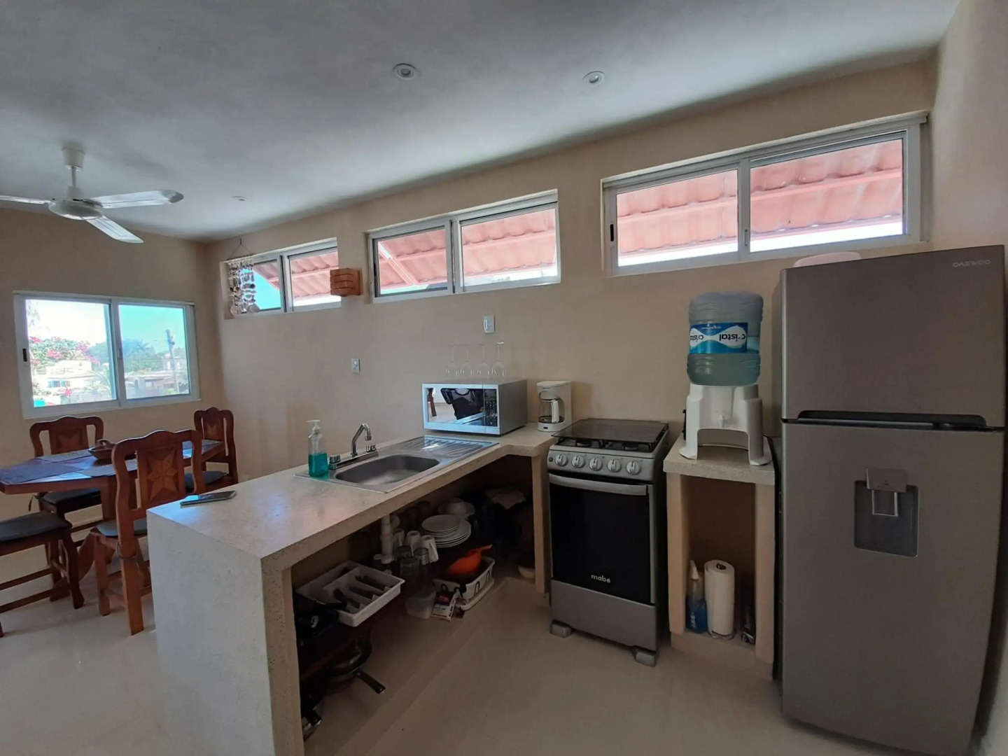 El Paraíso en la tierra de Capitán Fernando