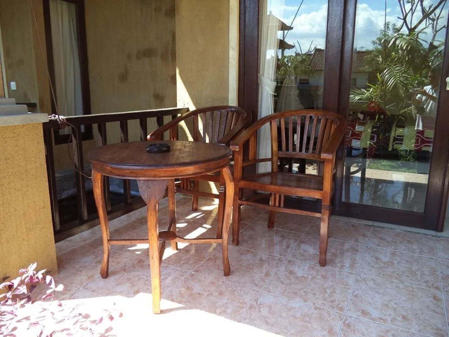 Bali Relax's Homestay and Cafe