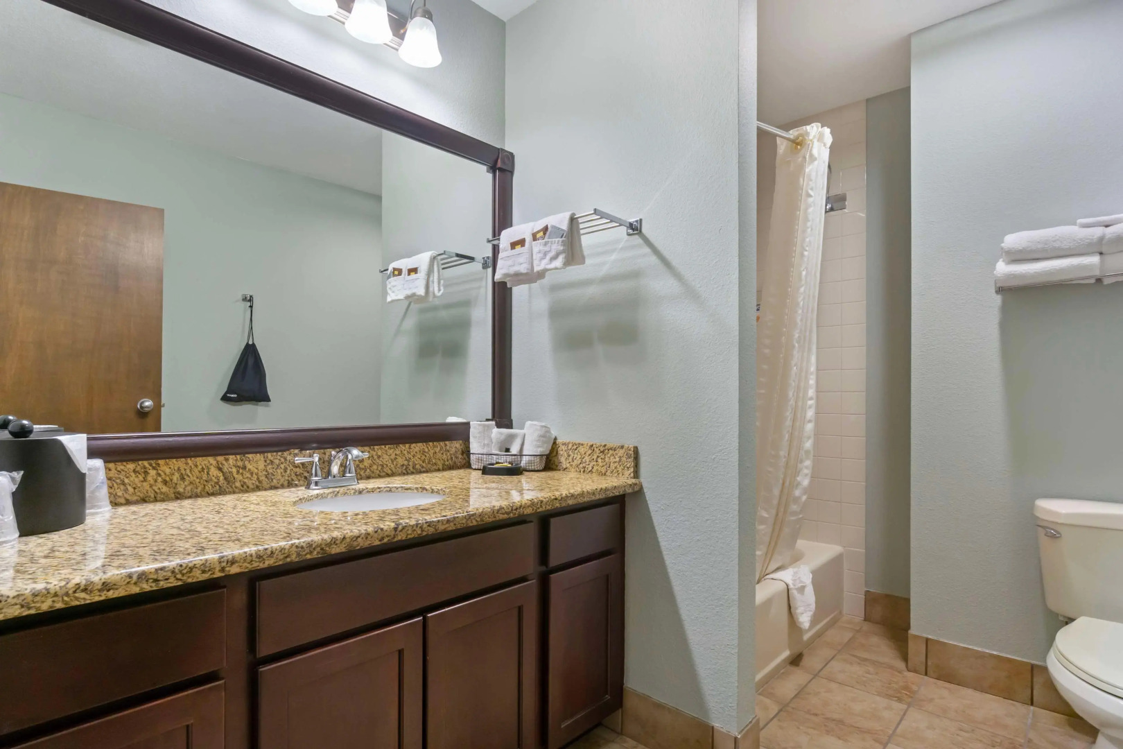 Best Western Plus Ahtanum Inn