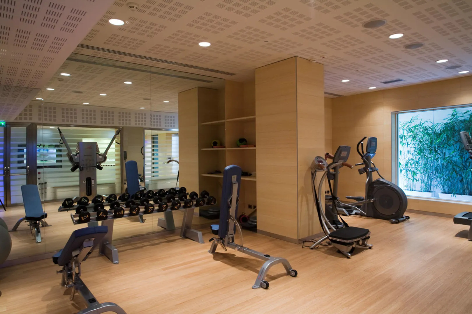 UNA HOTELS T Hotel Cagliari