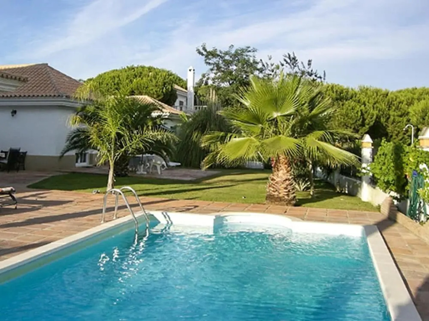 Villa With 3 Bedrooms in Nuevo Portil, With Pool Access, Enclosed Gard