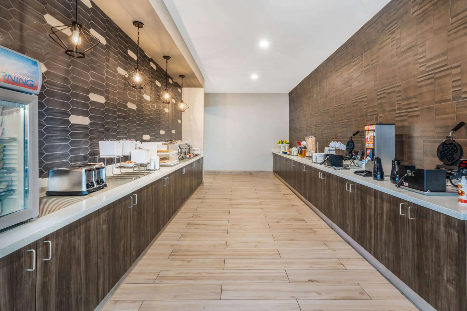 La Quinta Inn and Suites by Wyndham Houston Spring South