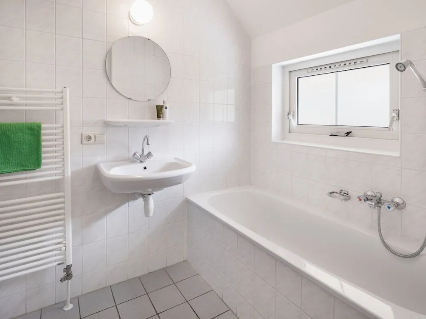 Romantic Villa With a Dishwasher, Near a National Park