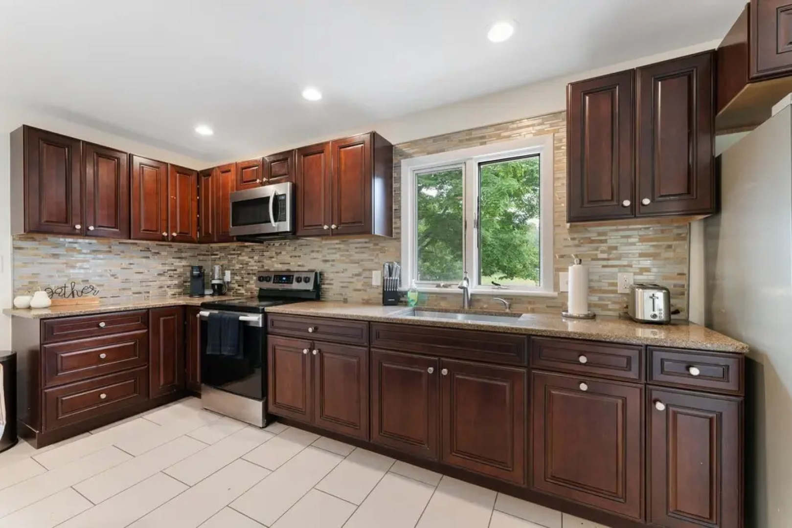 Pocono Pines by Boutiq