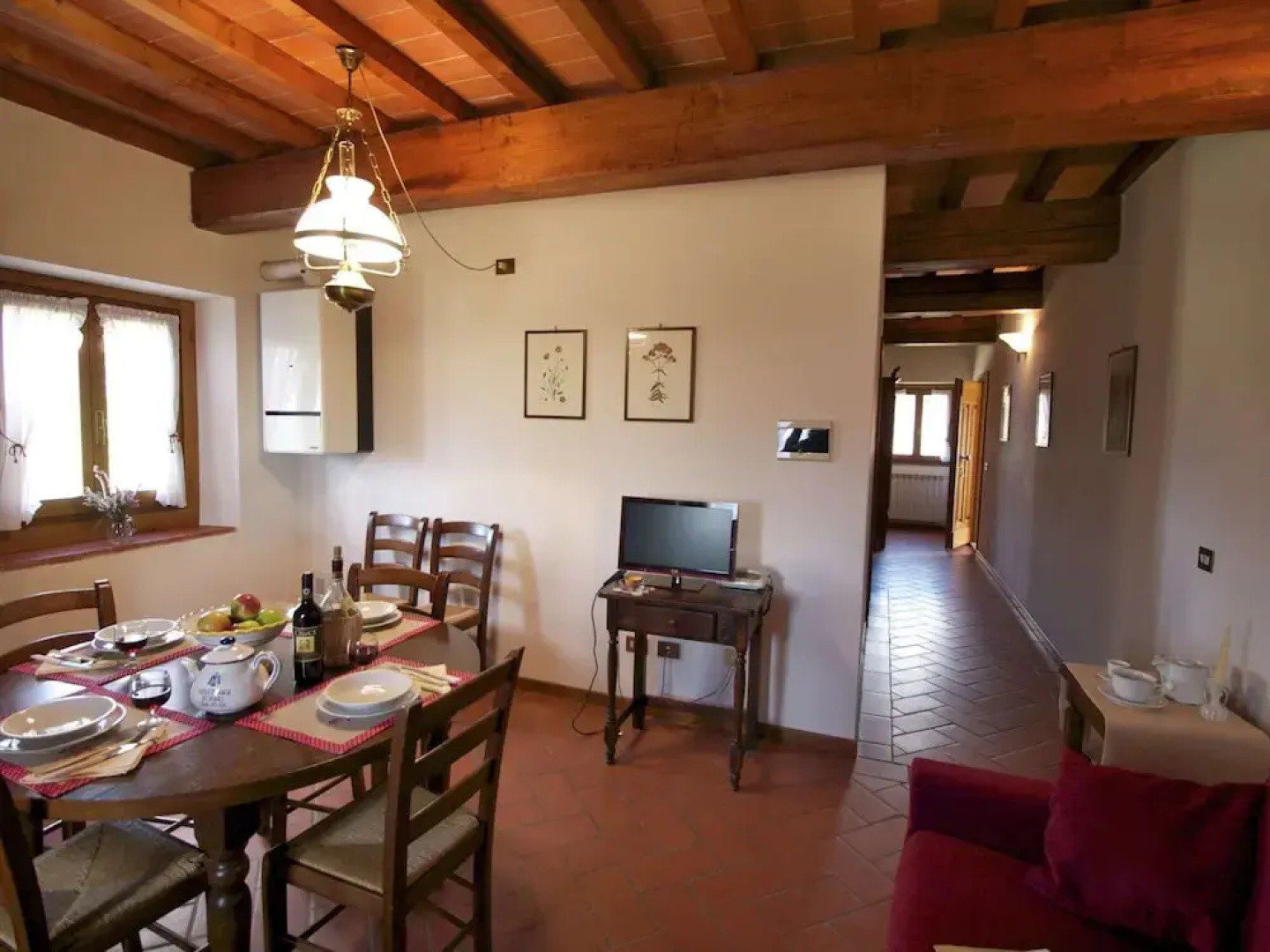 Authentic Farmhouse with Pool, Hot Tub, Playground, Garden