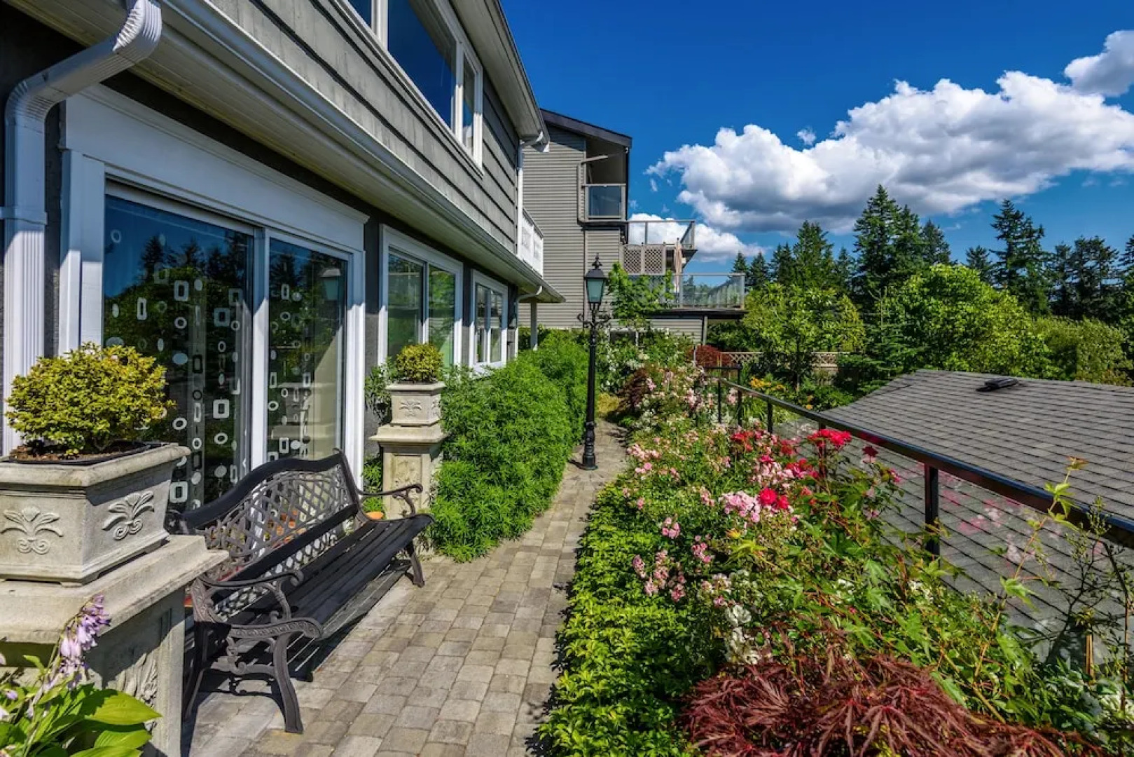 Crystal's View Bed & Breakfast