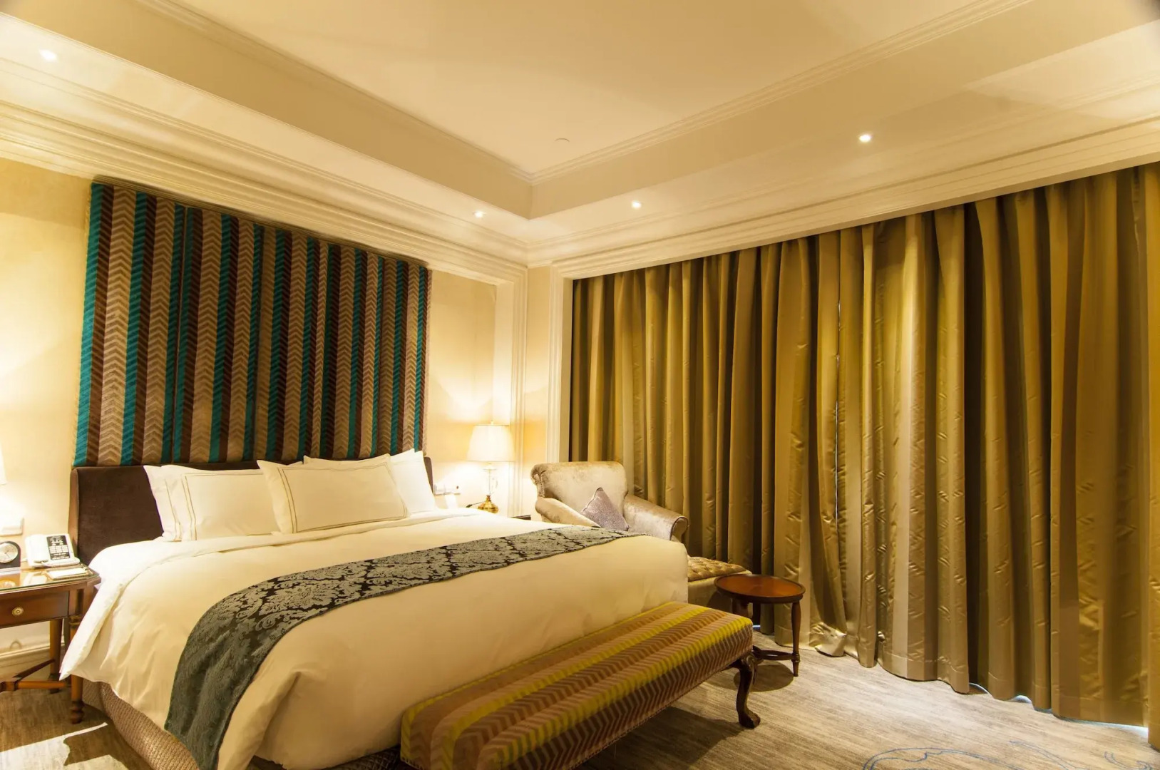 Royal Grace Hotel Optics Valley Wuhan