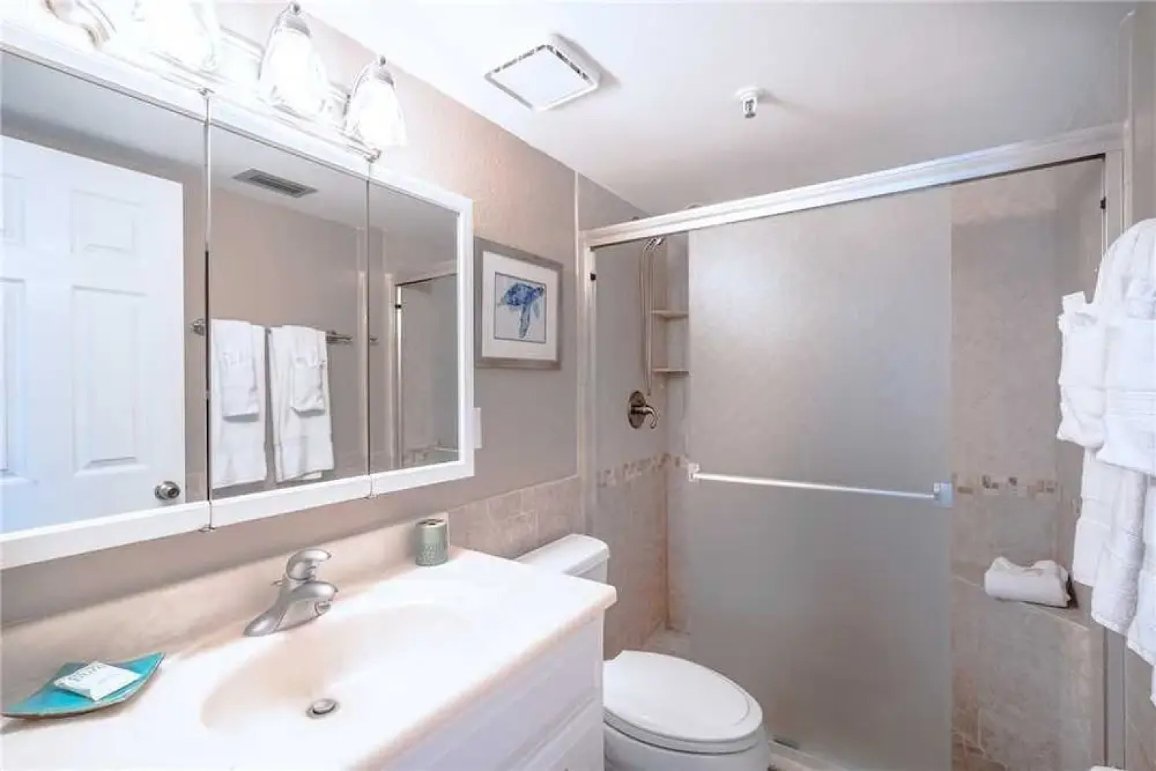 Pointe Condo 201 - Two Bedroom Condo