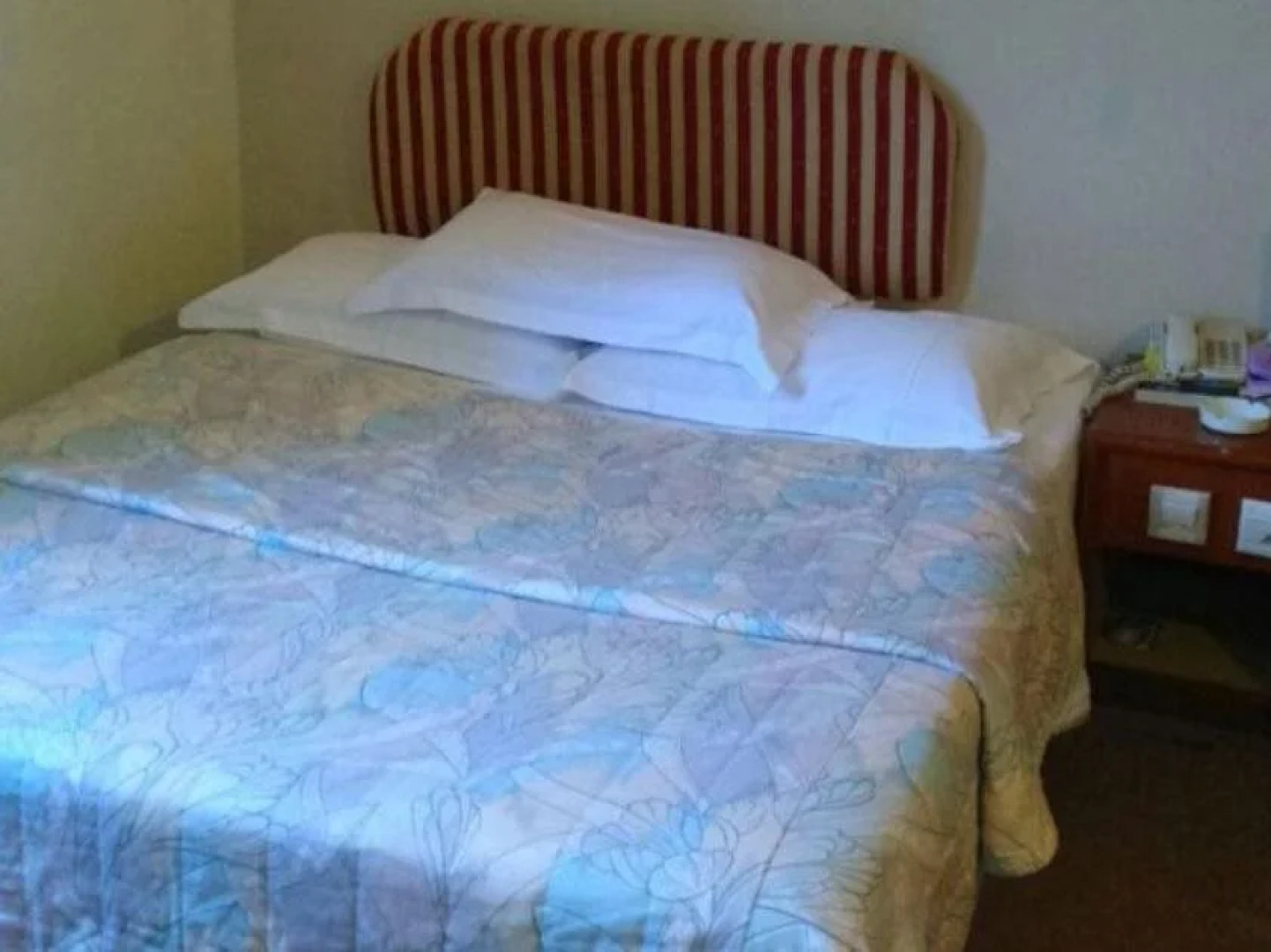 Royal Palms Hotel & Spa