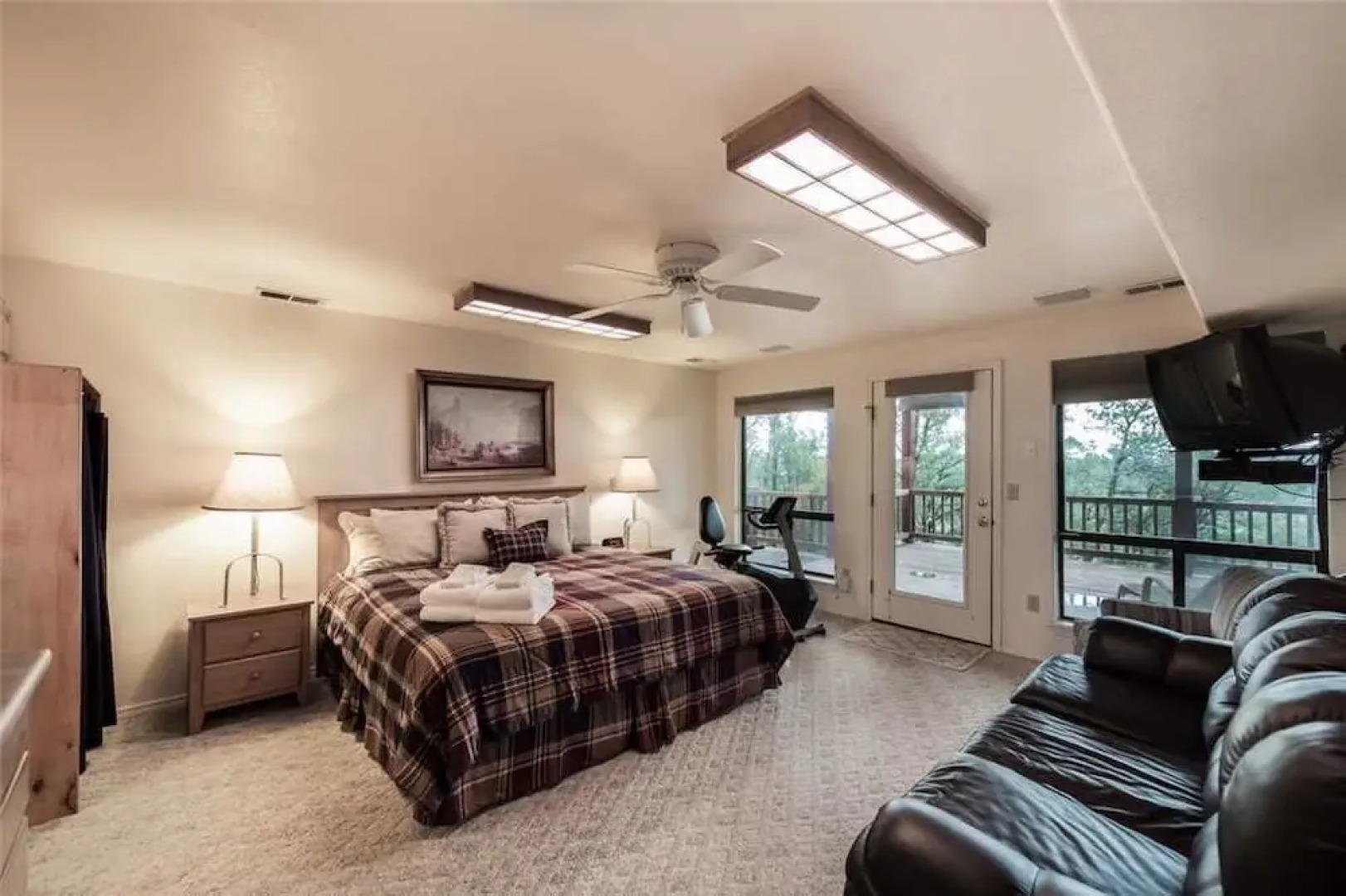 Awesome Views - Five Bedroom Cabin