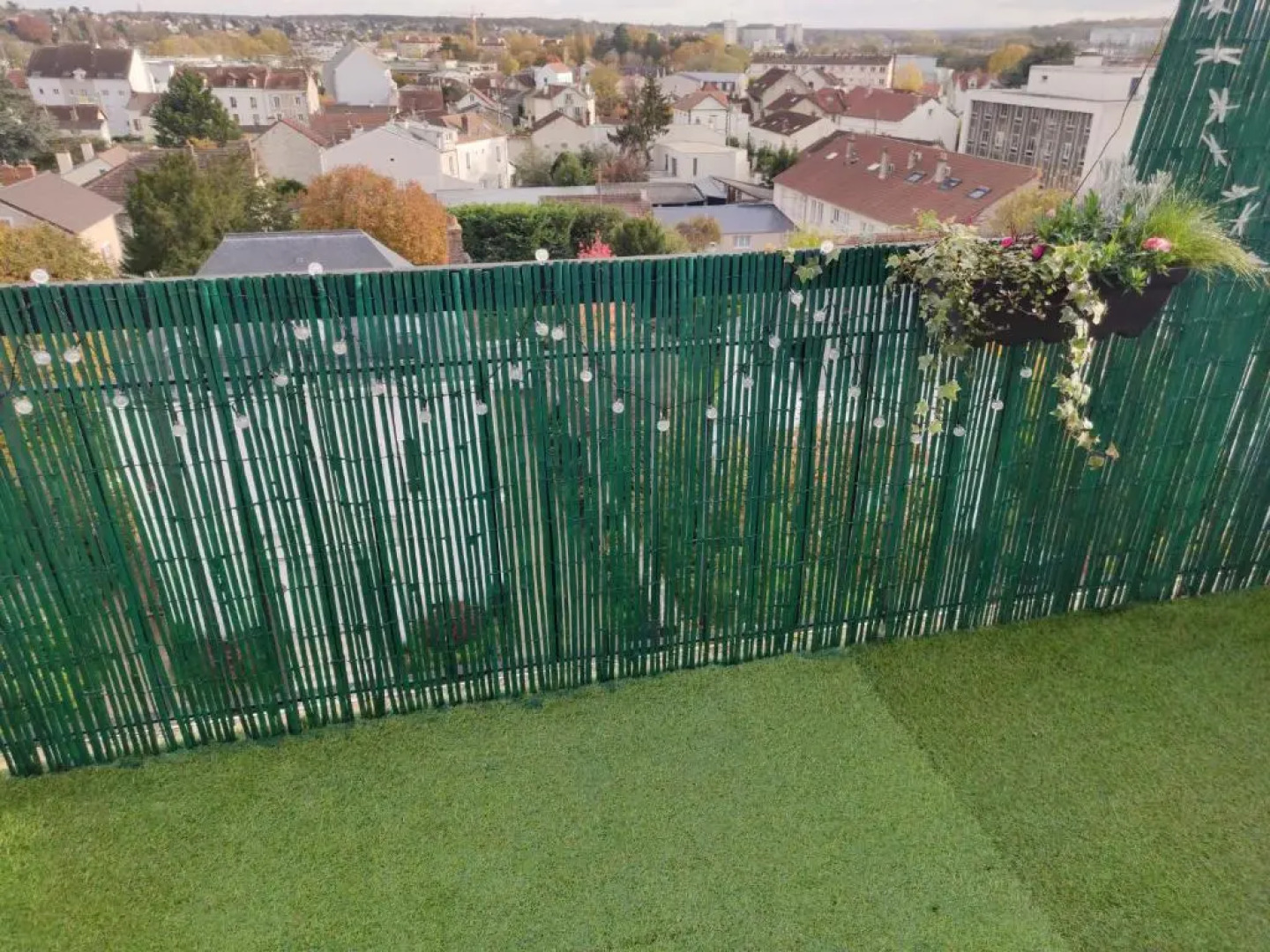 Appartement entier avec beau balcon - 5 minutes à pied de Melun Gare