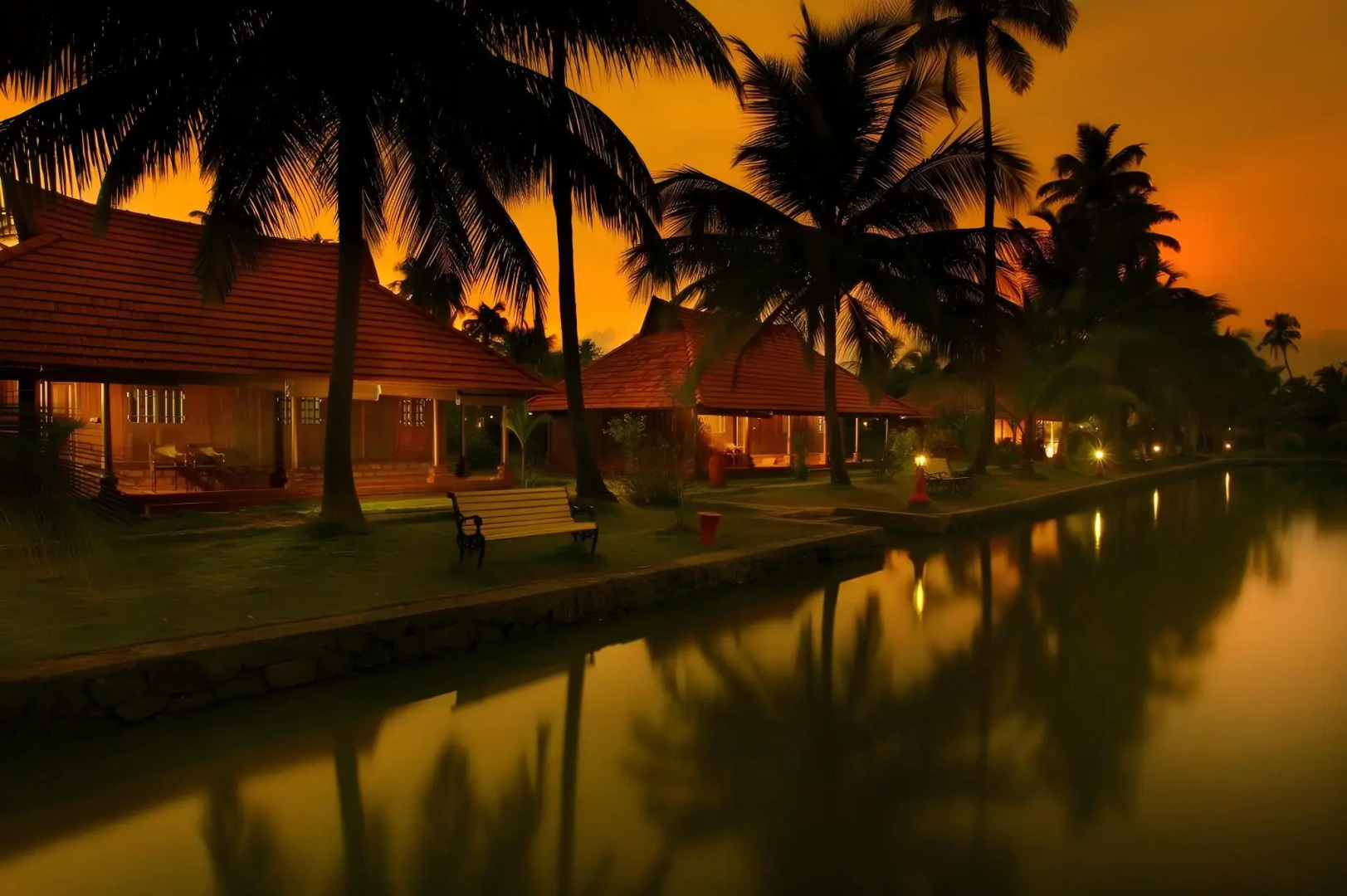 Kondai Lip Backwater Heritage Resort