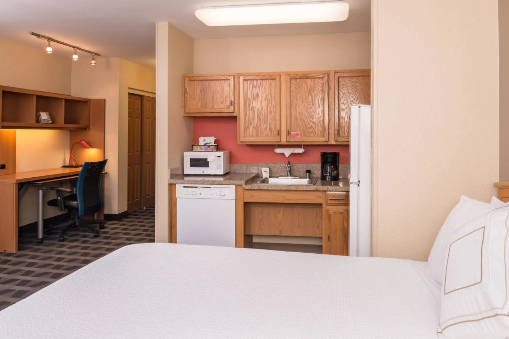 TownePlace Suites By Marriott Anaheim Maingate Near Angel Stadium