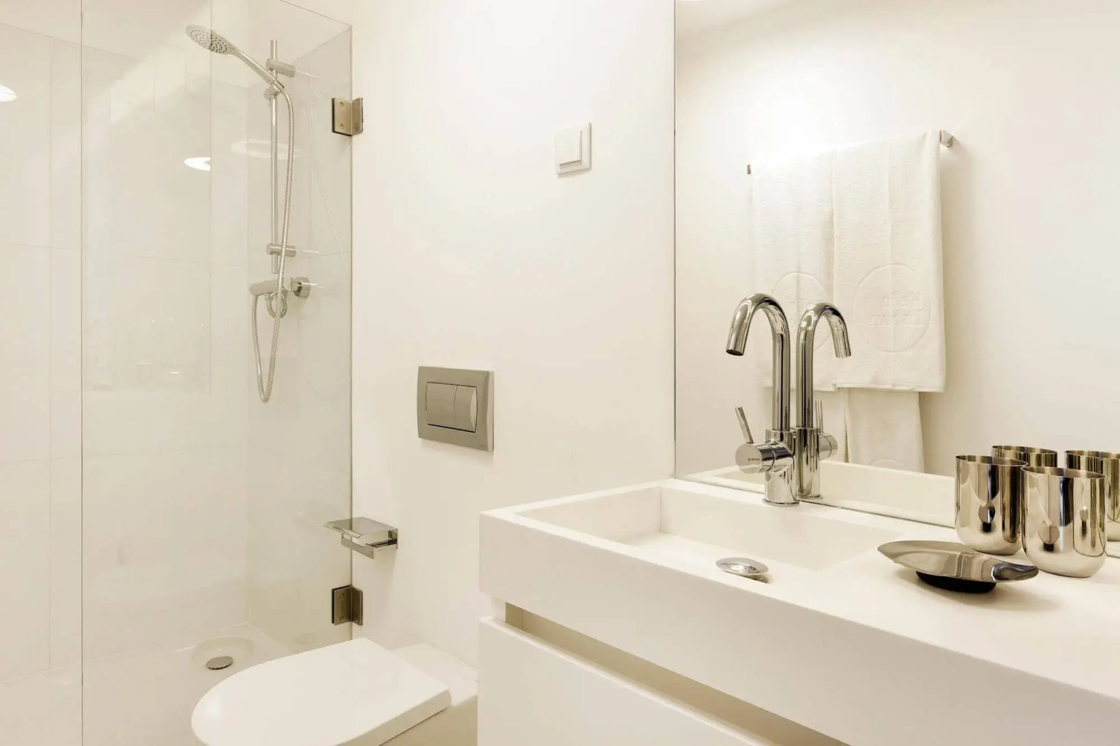 Hello Lisbon São Bento Valley Boutique Apartments