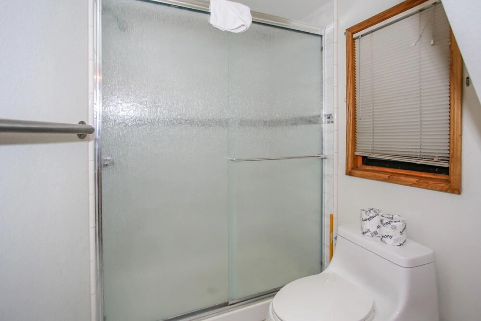 Breezy One 112 by RedAwning