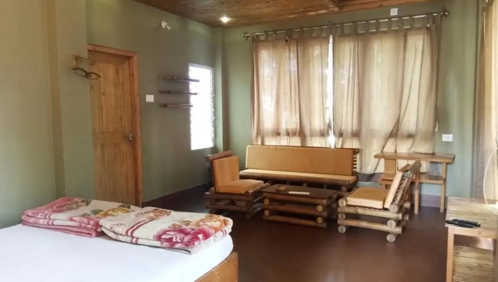 SDD Bamboo Village Resort