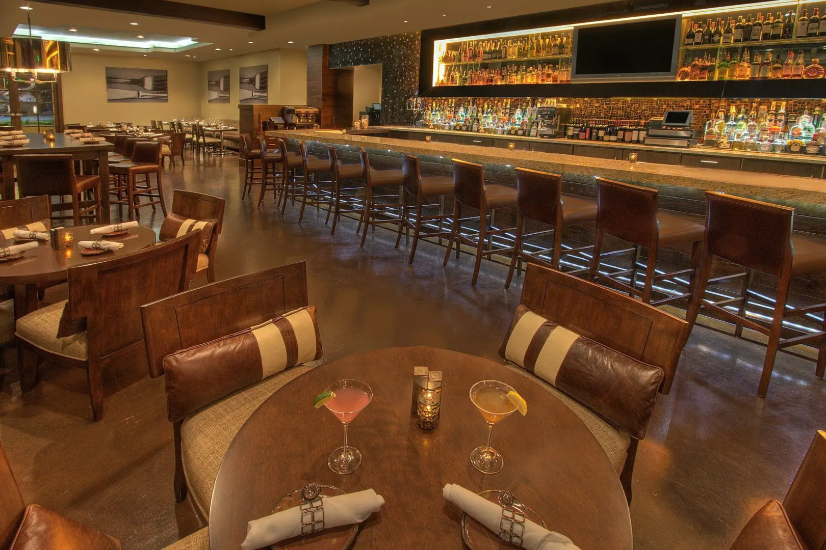 Juniper Hotel Cupertino, Curio Collection by Hilton