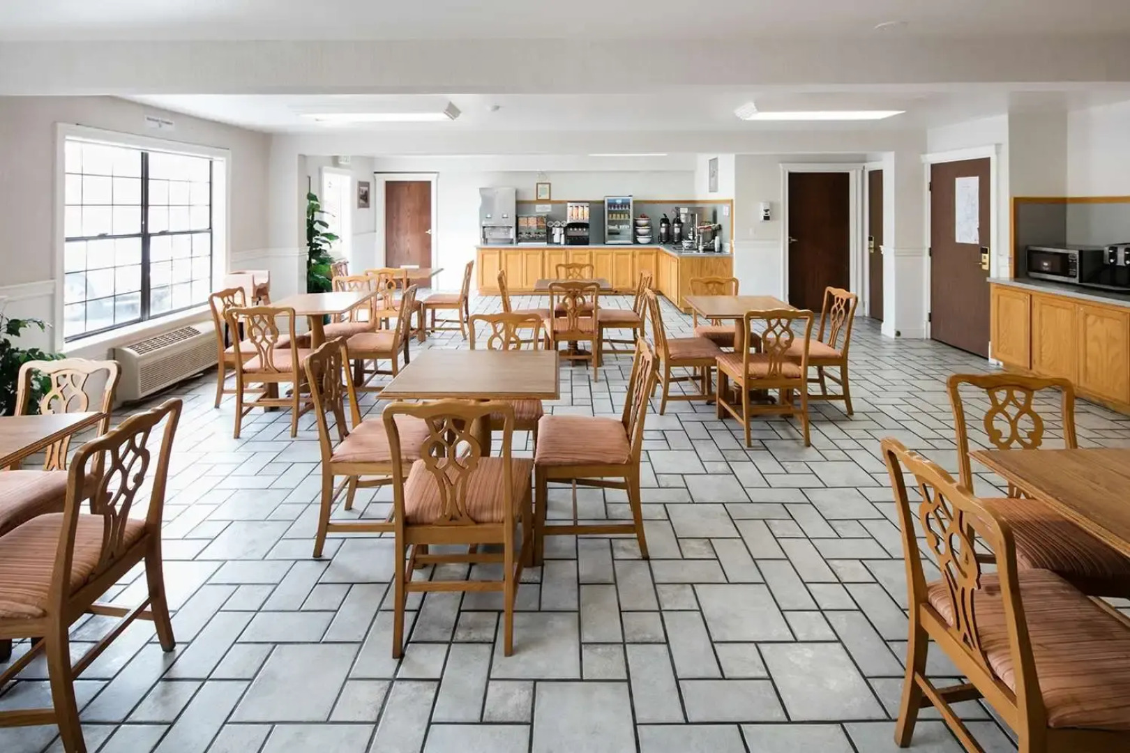 Red Lion Inn & Suites Auburn