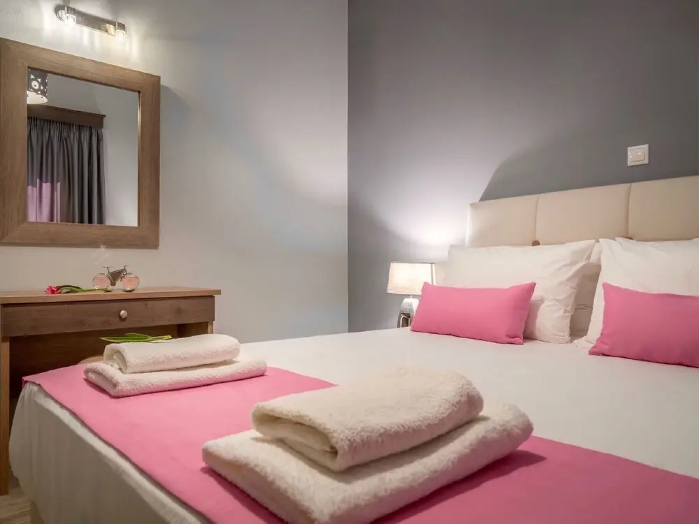 Stunning Villa in Galaro With Private Pool Near City Centre