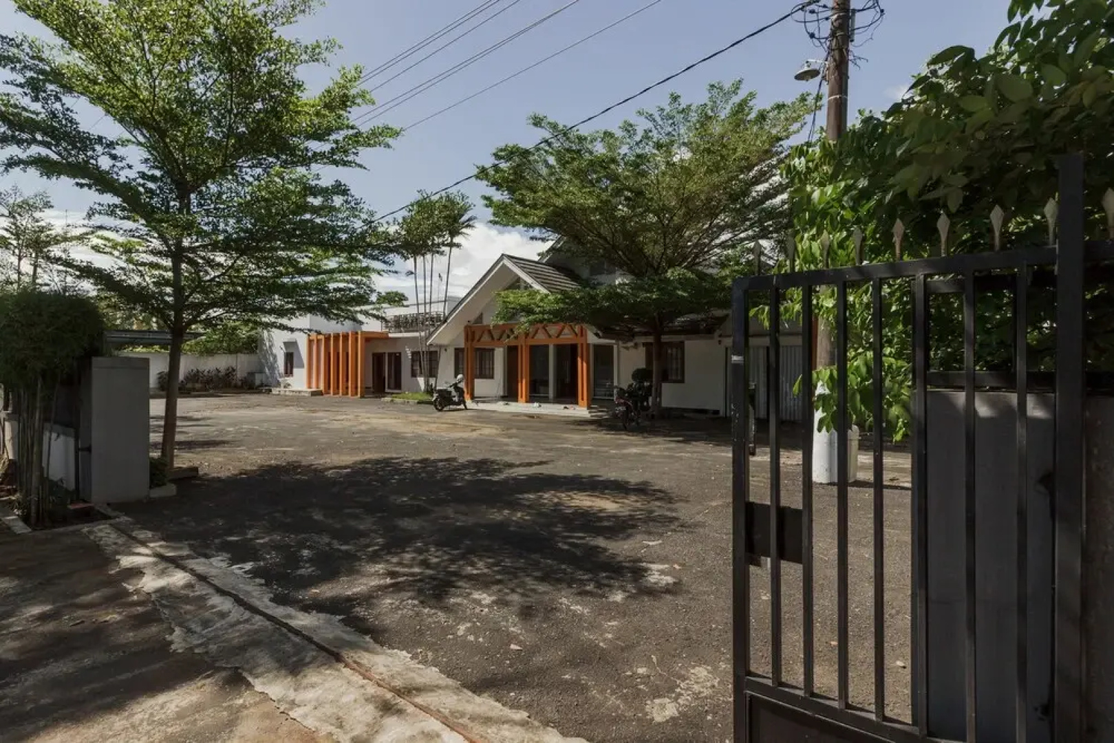 RedDoorz near Pantai Panjang Bengkulu